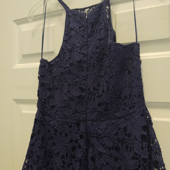 Short Lace A-Line Semi-Formal Party Dress - Picture 3 of 7